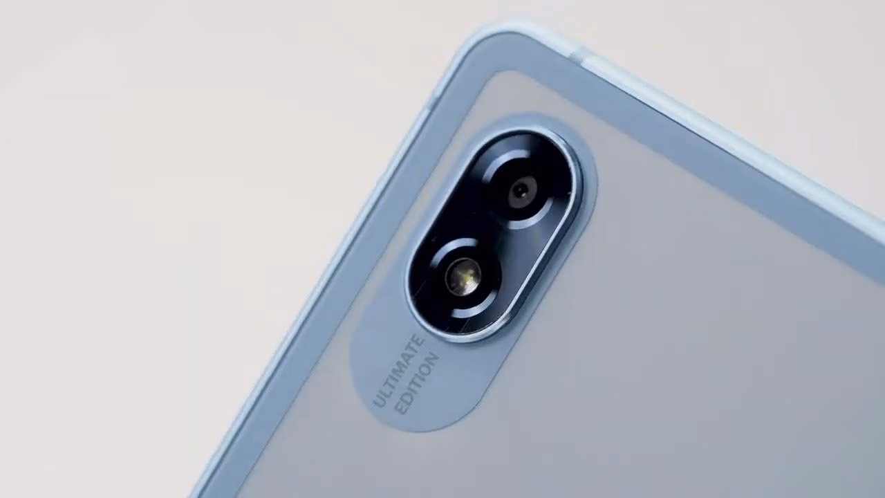 Lenovo сделала планшет с задней панелью, меняющей цвет 3 Lenovo Legion Y700 Ultimate Edition