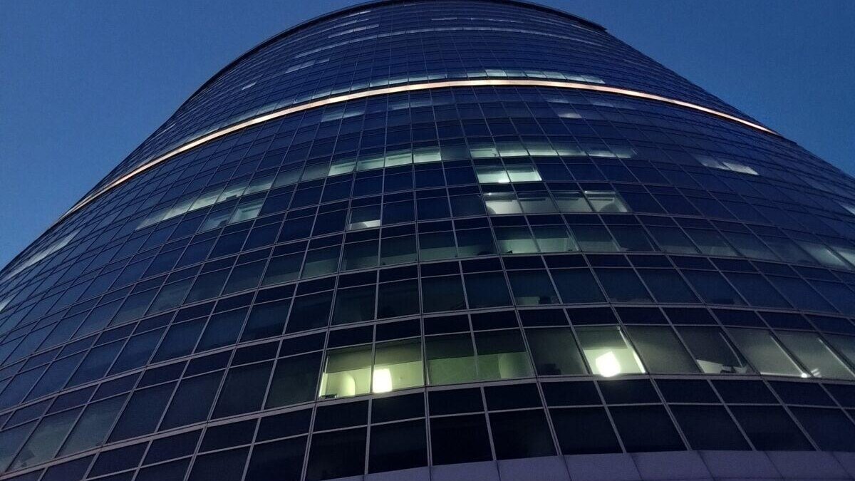 Бесконечно выносливый: обзор realme 9 88 IMG20220826201330 scaled