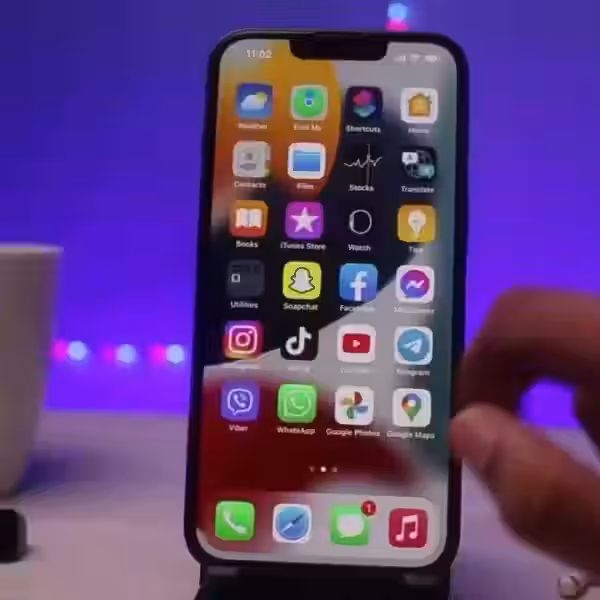 iOS 16.1 добавит процент заряда батареи для всех iPhone с Face ID