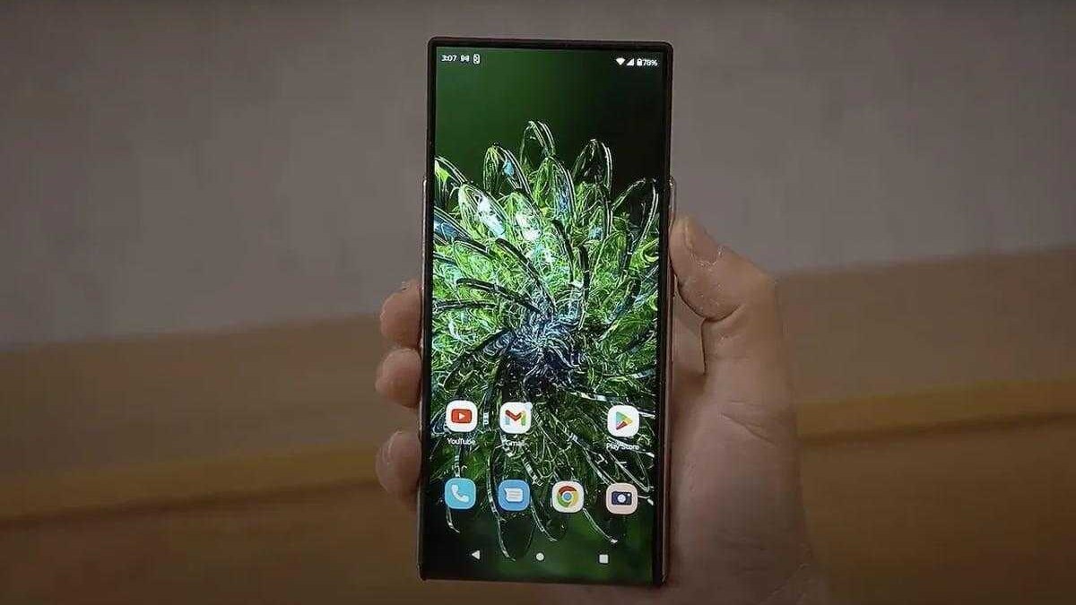 Motorola впервые представила раскладной смартфон 2 MotorolaLenovoTechWorld2022