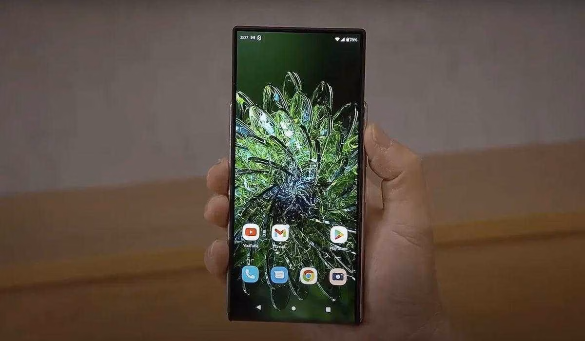 Motorola впервые представила раскладной смартфон 2 MotorolaLenovoTechWorld2022