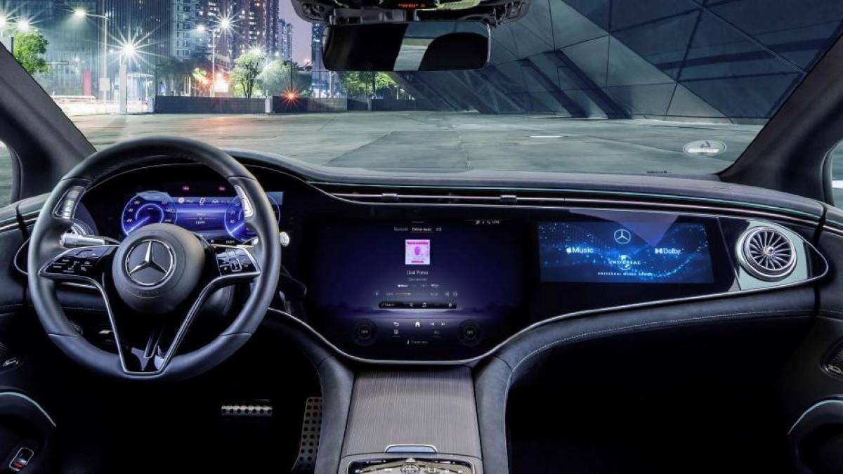 Mercedes внедрит пространственное аудио Apple в свои автомобили (arenaev 000)