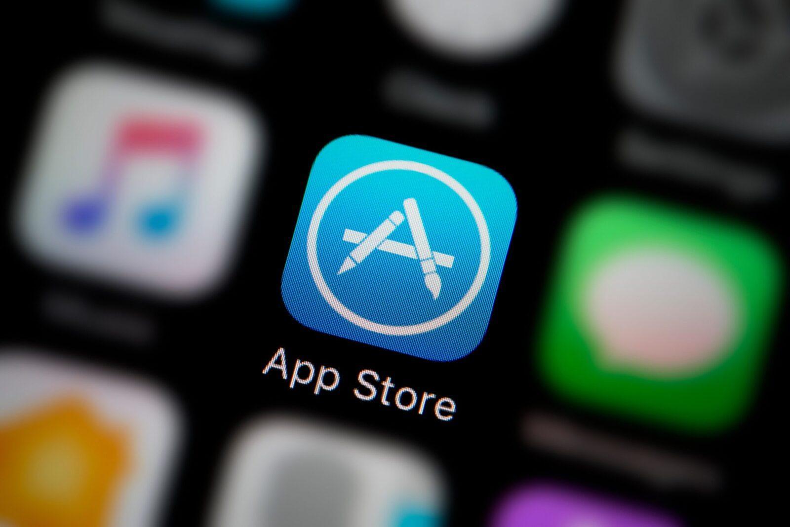 Apple приостановила рекламу азартных приложений в App Store (nintchdbpict000459444380 1 scaled 1)
