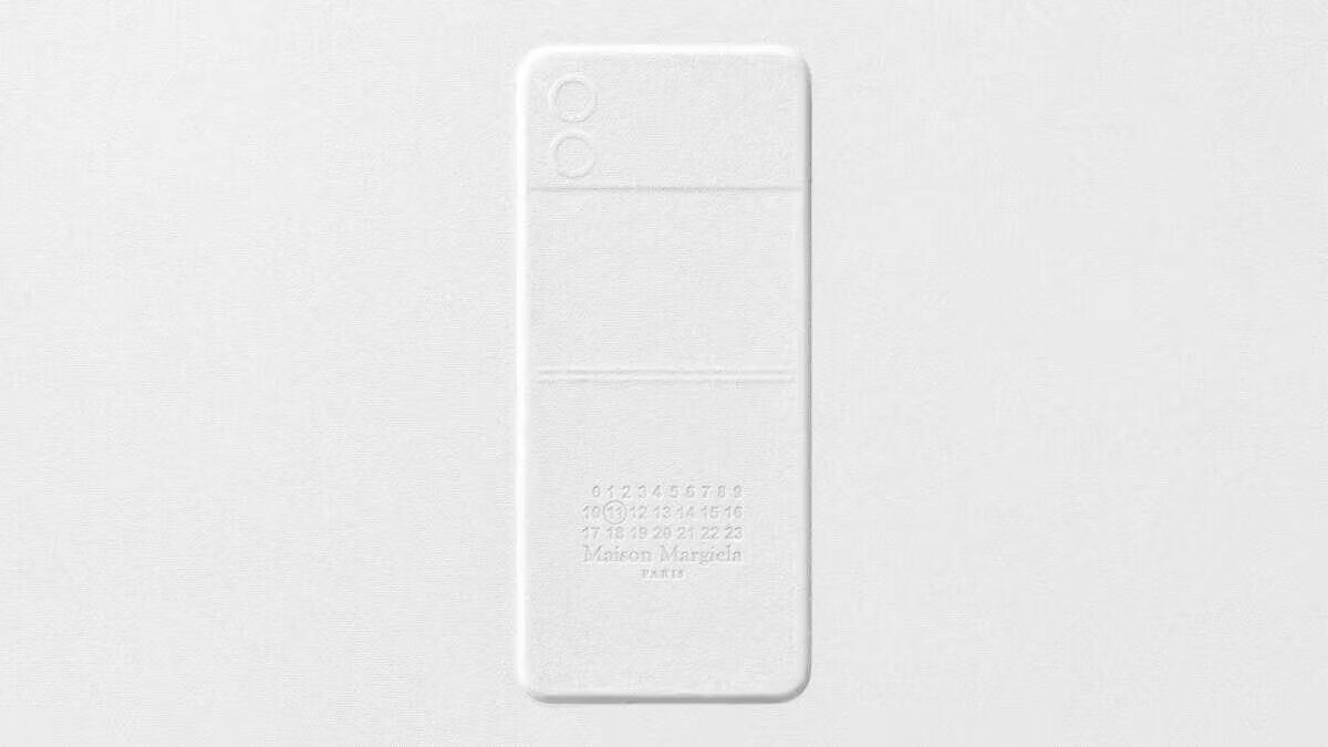Представлен Samsung Galaxy Z Flip4 Maison Margiela Edition 7 Samsung Galaxy Z Flip4 Maison Margiela Edition
