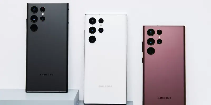 Samsung Galaxy S23: утечка макетов (611ef224bfa3cd079f168ffeeeddf35c)
