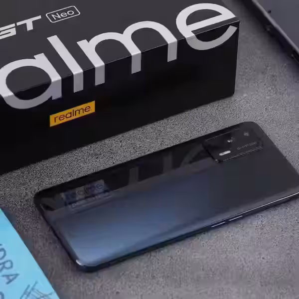 Realme GT Neo 047 720w