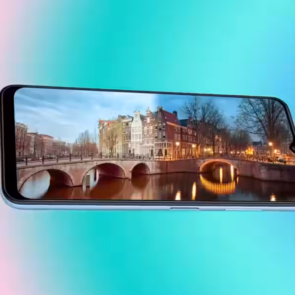 Samsung Galaxy F42 получил Android 13