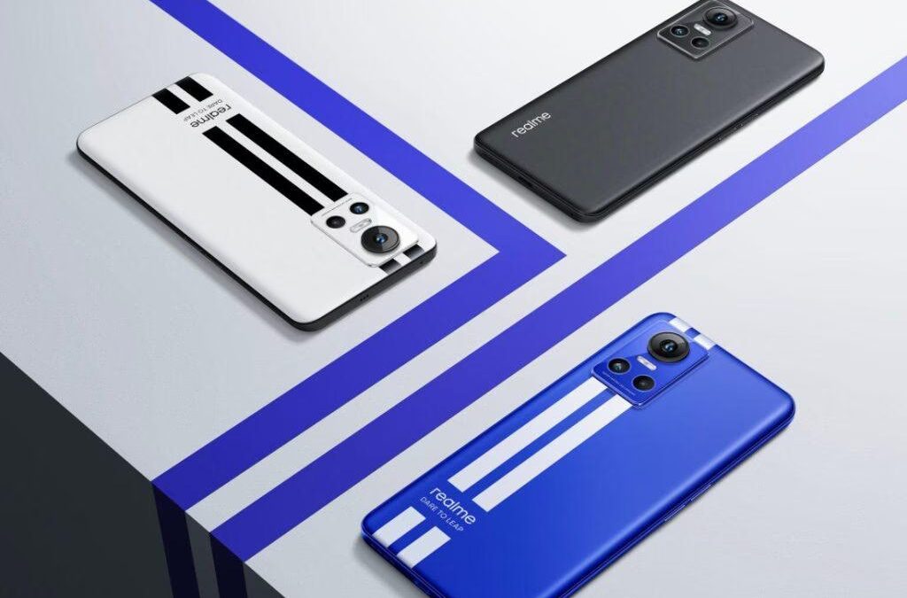 Дизайн смартфона realme GT Neo 5 с линейным корпусом и камерным модулем