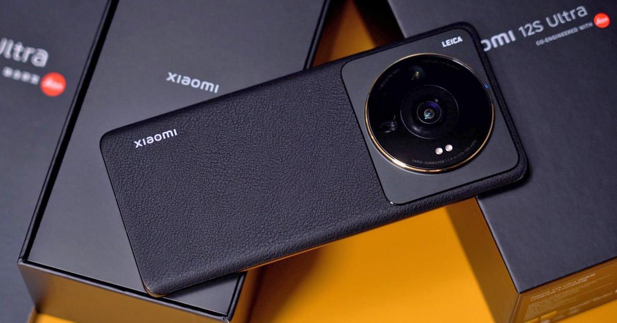 Характеристики камеры Xiaomi 13 Ultra просочились в сеть (xiaomi 12s ultra nebude global cover)