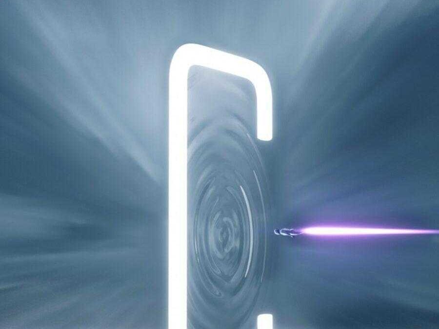 Портретное изображение анонса Realme GT Neo5 с подсветкой