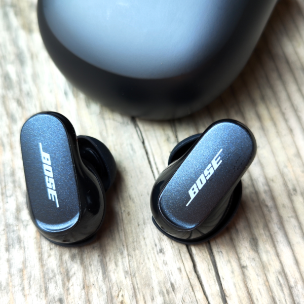 Наушники Bose QuietComfort II теперь можно использовать по отдельности (bose quietcomfort earbuds ii review 00013)