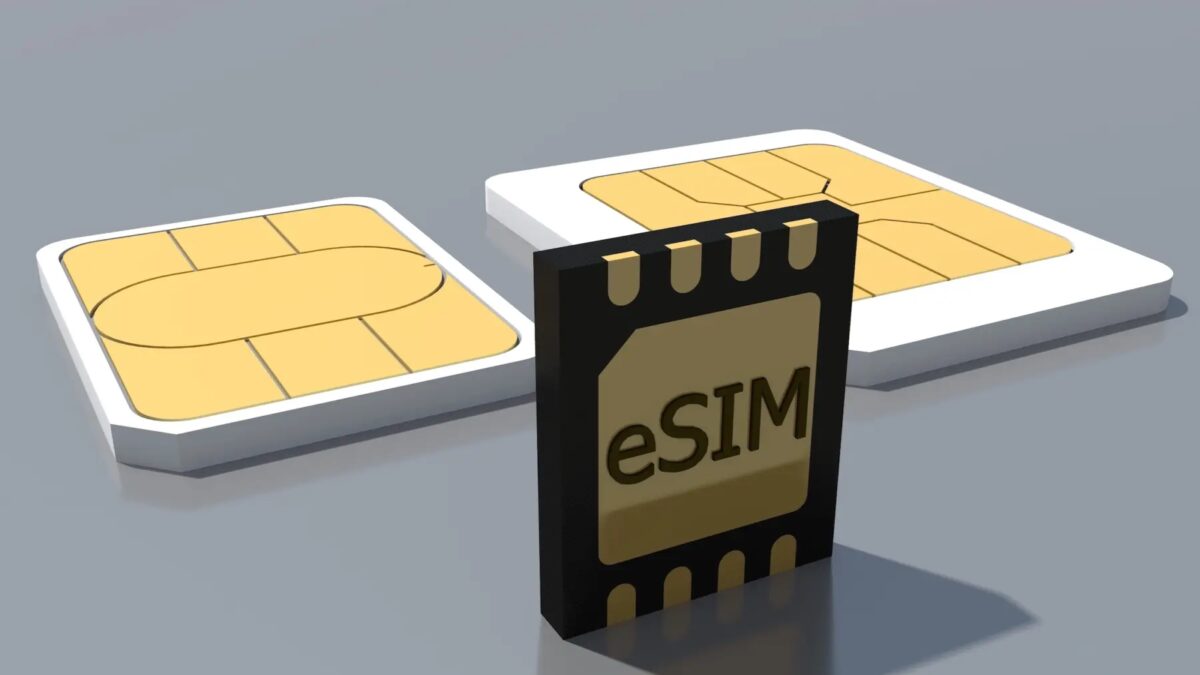 eSIM HENADZ Adobe Stock
