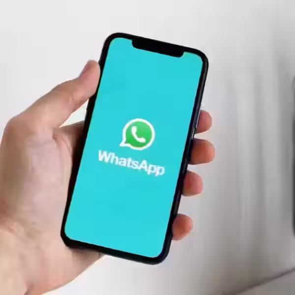 WhatsApp на iOS получил режим "картинка в картинке" для видеозвонков