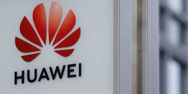 Huawei выпустил смартфон линейки Enjoy 60X (the huawei logo is seen in front of the local offices of huawei in warsaw poland jan 11 2019. rtrskacper pempel 1280x720 1)