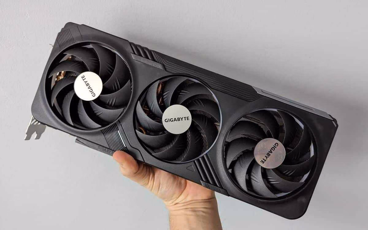 Видеокарта NVIDIA GeForce RTX 4070 поступит в продажу в России 13 апреля 3 geforce rtx 4070 ti meilleur