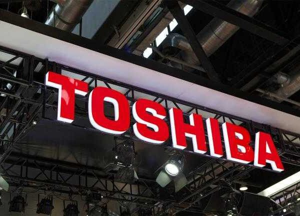Toshiba решила обновить линейку премиум-телевизоров (shutterstock toshiba)