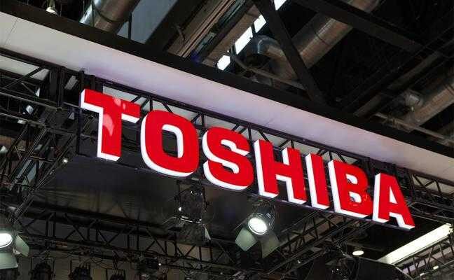 Toshiba решила обновить линейку премиум-телевизоров (shutterstock toshiba)
