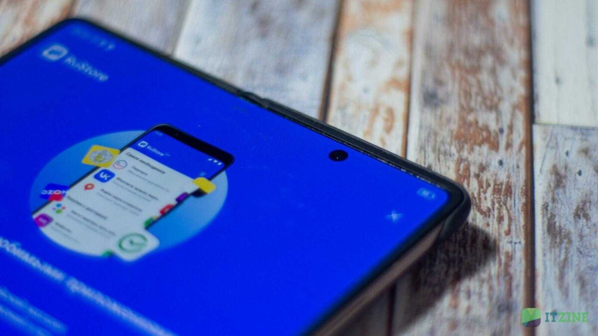 tecno phantom v fold itzine.ru 42