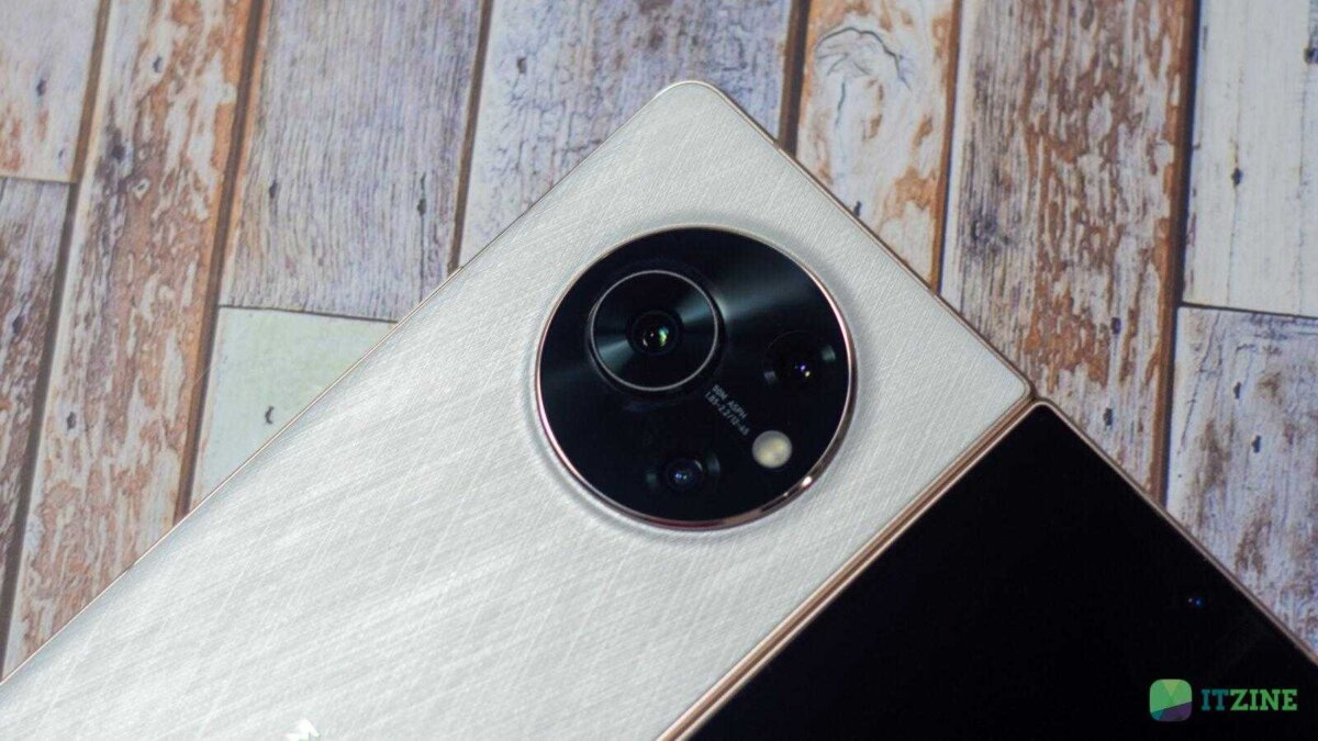 tecno phantom v fold itzine.ru 52