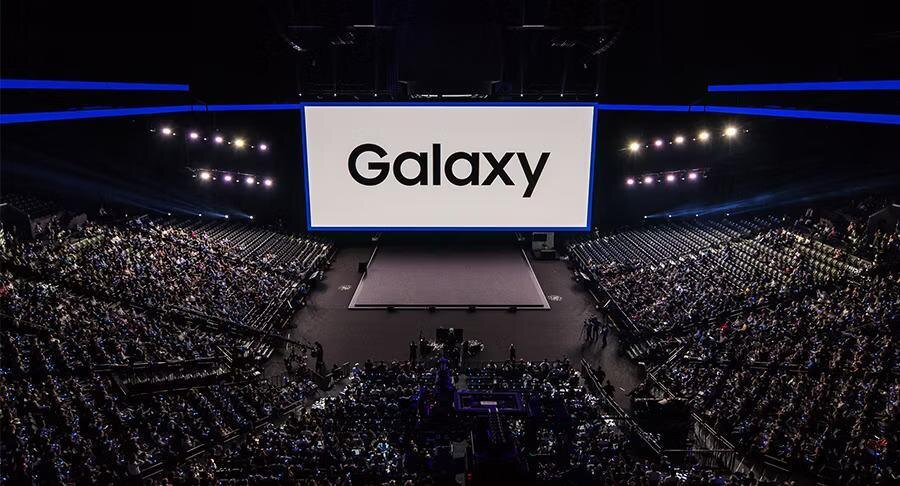 Прямая трансляция Samsung Galaxy Unpacked 2023 на русском языке 3 galaxy unpacked crowd