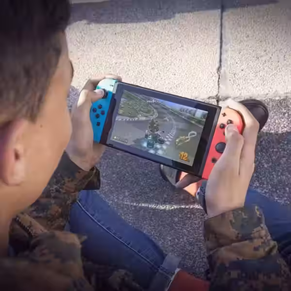 С 2027 года портативные устройства для игр должны будут оснащаться сменными аккумуляторами