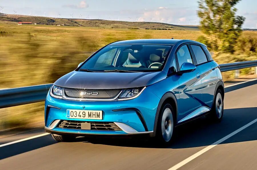 Автосалон в Мюнхене в 2023 году: все, что нужно знать 12 byd dolphin 2023 front driving.jpg