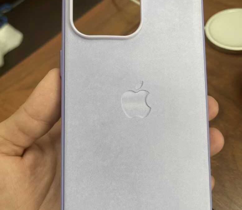 Слух: новый кожаный чехол для Apple iPhone 15 получит название "FineWoven" 10 Apple