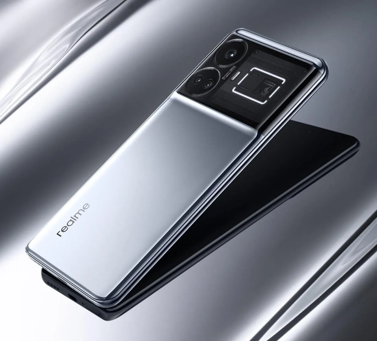 Realme GT5 получит светодиодную подсветку на задней панели