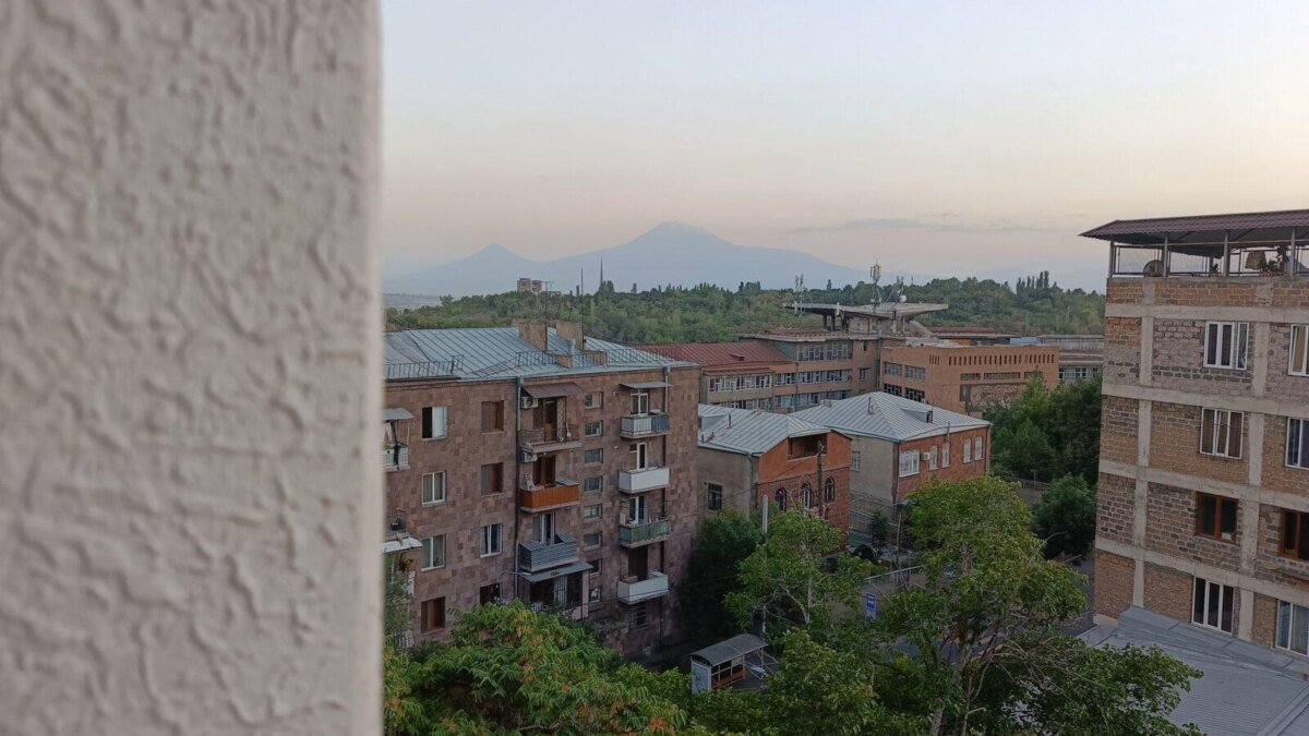 img20230817185757 scaled