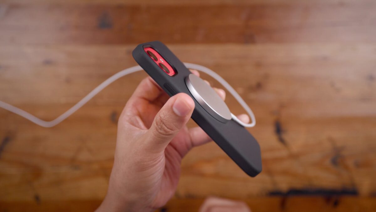 iphone 12 silicone case magsafe charger.jpg scaled
