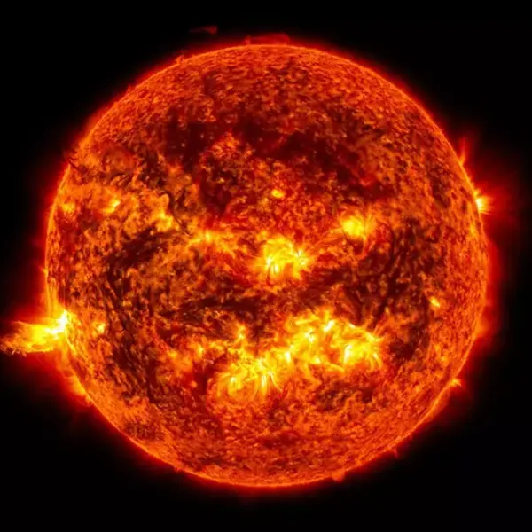 Солнце излучает в 5 раз больше энергии, чем считалось ранее (mdjvrugn4pvmntbf6bvunl 1920 80.jpg)