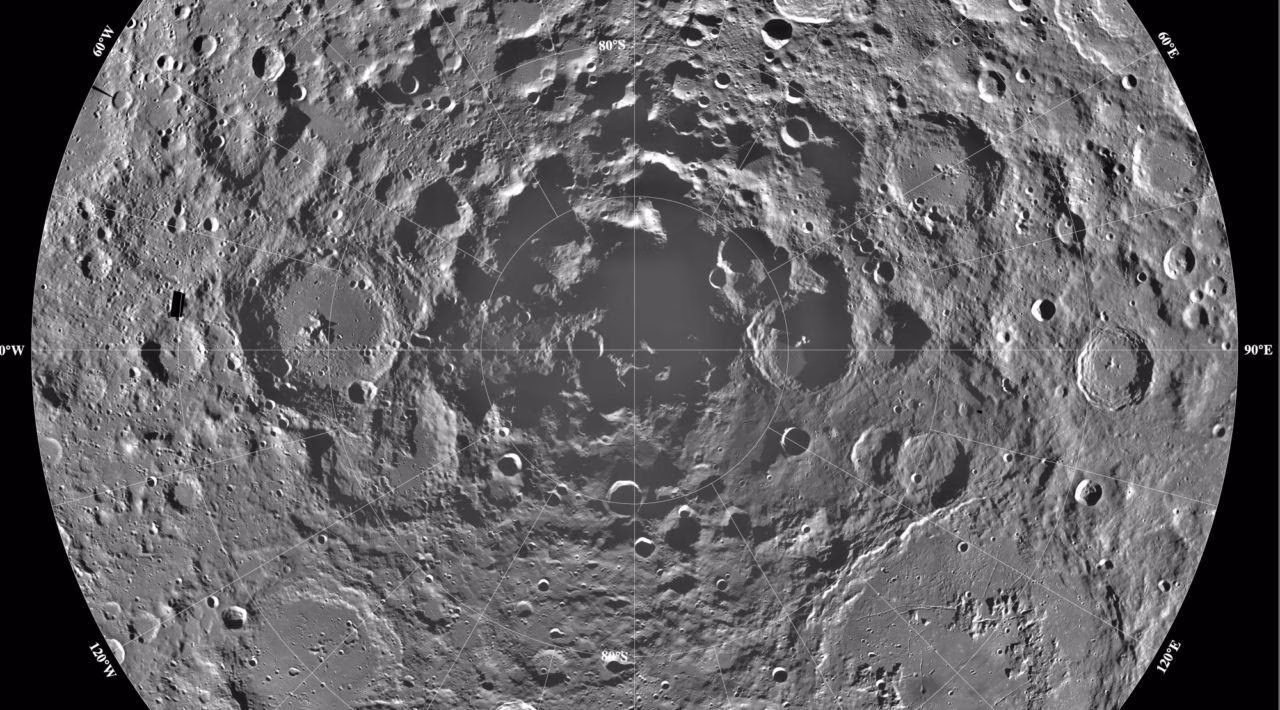 Россия отправила на Луну ракету-носитель Союз-2.1б с аппаратом «Луна-25» 3 moon south pole 2 1280x710 1