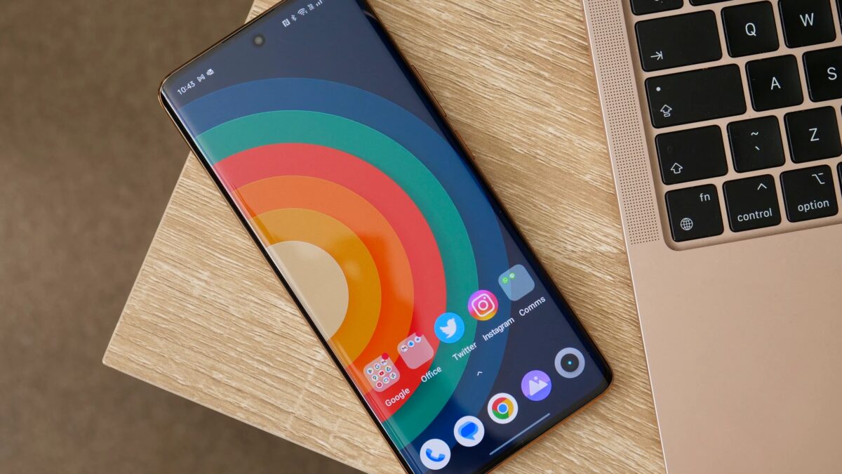 realme 11 pro plus screen.jpg scaled