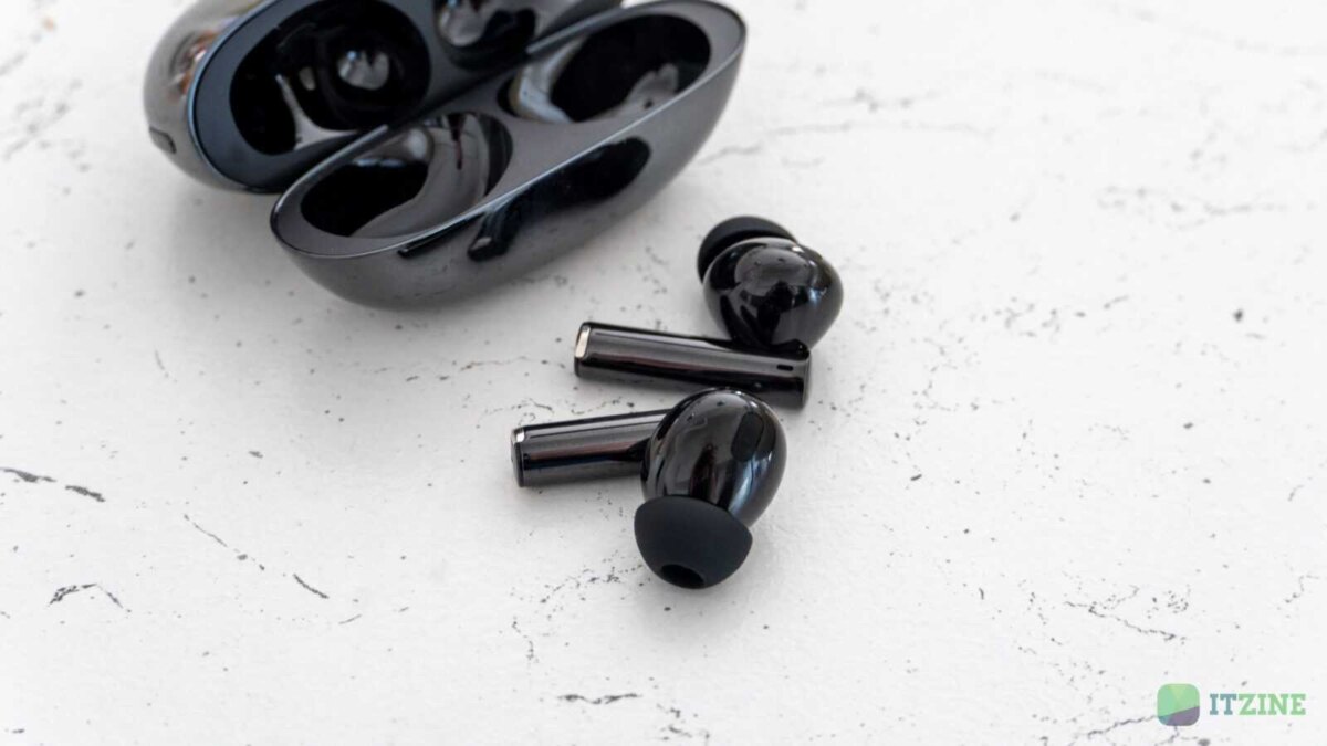 Обзор realme Air Buds 5 Pro: наушники по последнему слову техники 31 realme itzine.ru 11 scaled