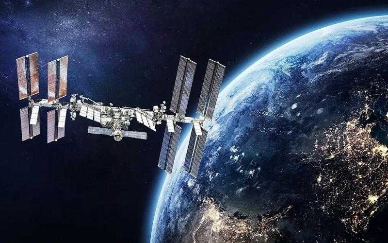 Российские ученые работают над созданием "вечного двигателя" для космических спутников