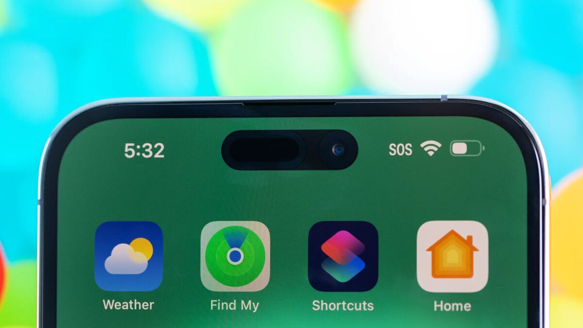 226270 iphone 14 pho akrales 0818.jpg