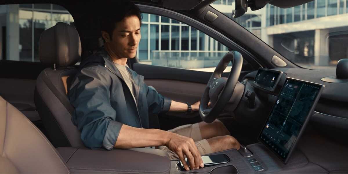 Nio анонсировала смартфон с автомобильной интеграцией и тремя 50-Мп камерами 12 arenaev 005