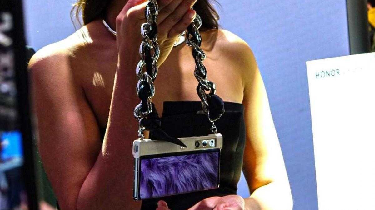 Honor представит V Purse 19 сентября 10 Honor