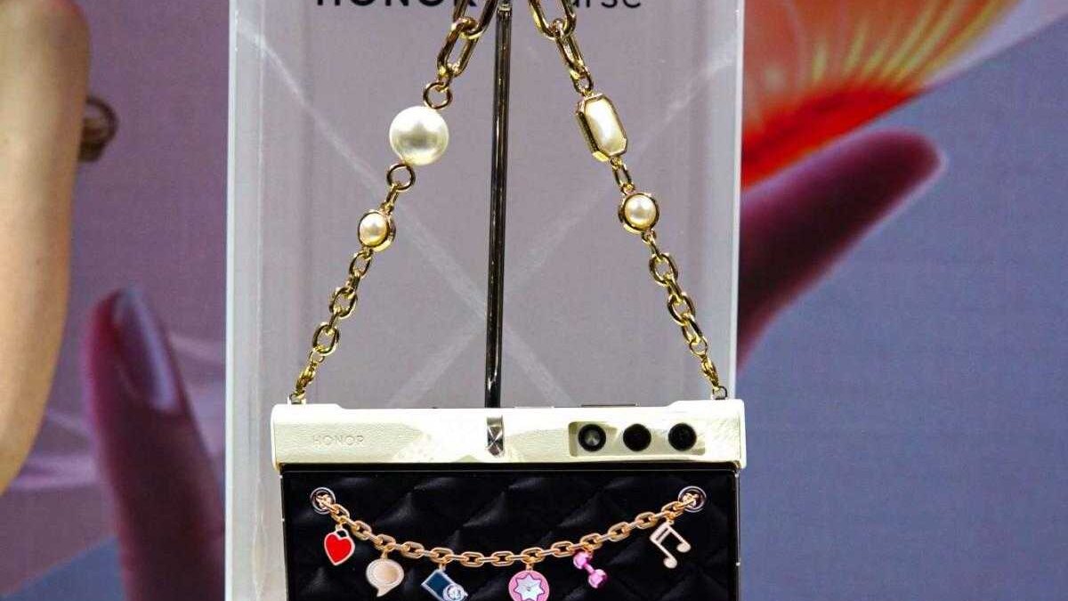 Honor представит V Purse 19 сентября 13 Honor