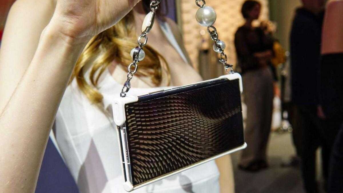 Honor представит V Purse 19 сентября 15 Honor