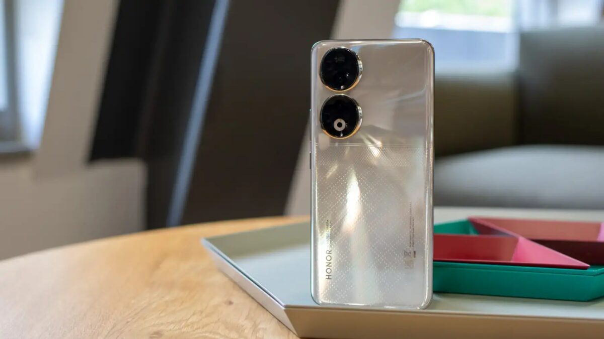 Honor 90 в России: Технические Характеристики и Предварительные Заказы в МТС 3 honor 90 02 1