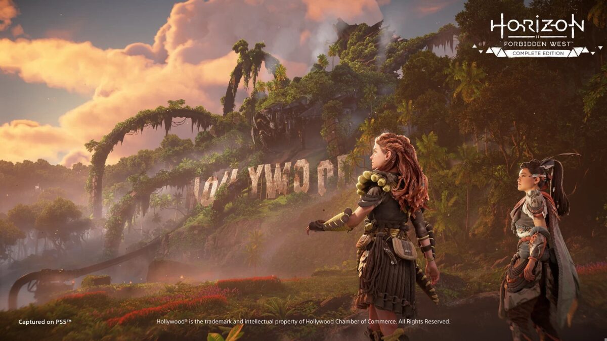 Образы героинь Horizon Forbidden West на фоне зеленого леса для PS5 и PC