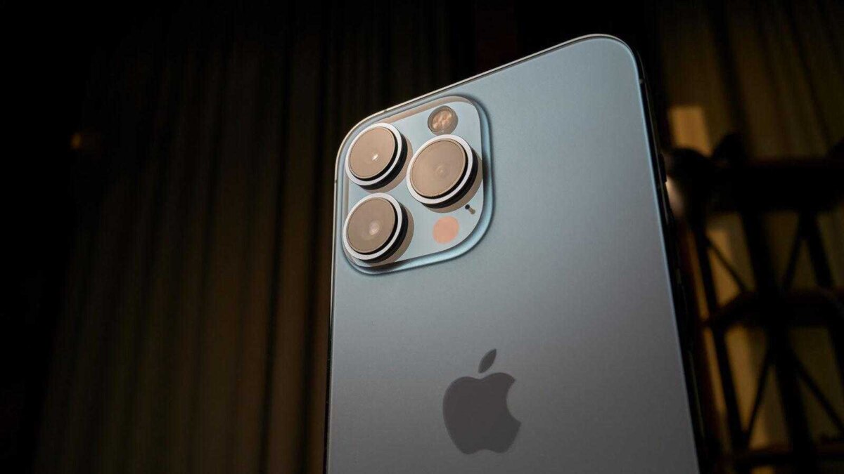 Apple iPhone 15 Pro разобрали на видео 1 Apple