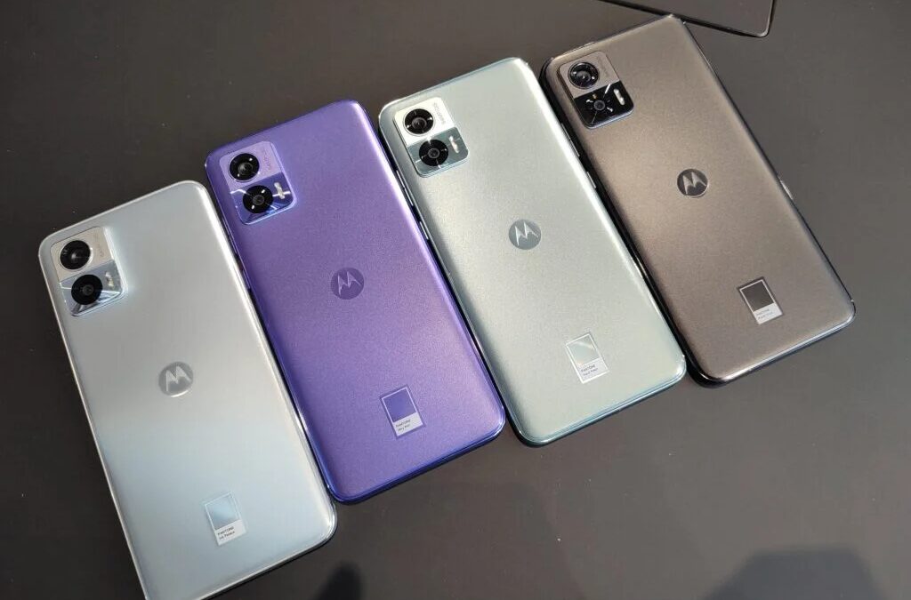 Motorola выпустила новый смартфон с мощным аккумулятором 1 Motorola