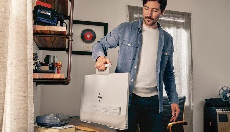 Представлен переносной моноблок HP Envy Move 2 1696587890 hp envy move 23 8 all in one pc aio lifestyle7