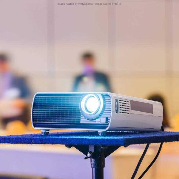 5 доступных проекторов для офиса (guide to buying projectors)