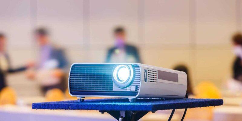 5 доступных проекторов для офиса (guide to buying projectors)
