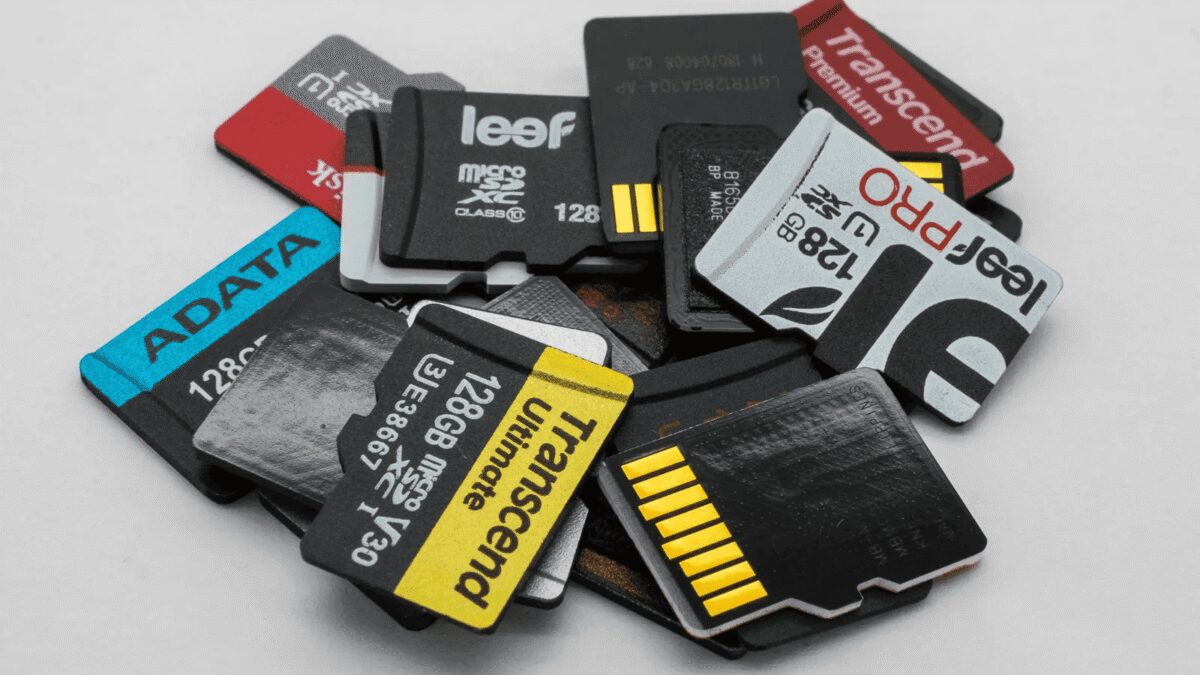 Представлена microSD-карта для расширения памяти смартфона на 1.5 ТБ 3 image 73