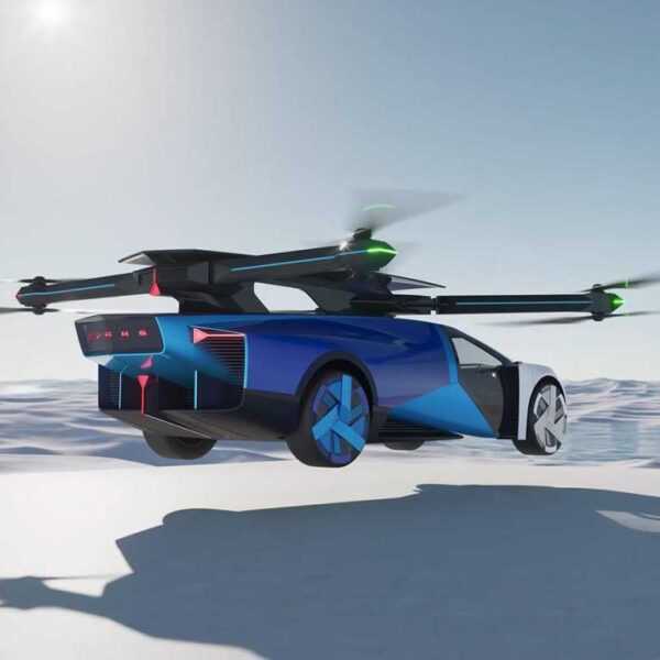 Автоконцерн XPeng представил летающий автомобиль XPeng Aeroht (photo 2023 10 25 10 31 26)