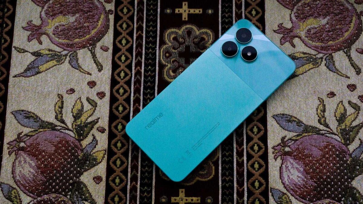 Обзор realme C51: просто работяга 36 realme c51 itzine.ru 23